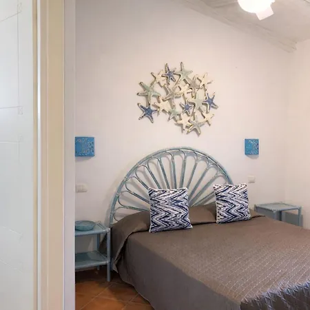 Baia Salinedda * Сан-Теодоро