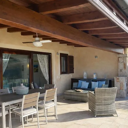 Apartmán Baia Salinedda *
